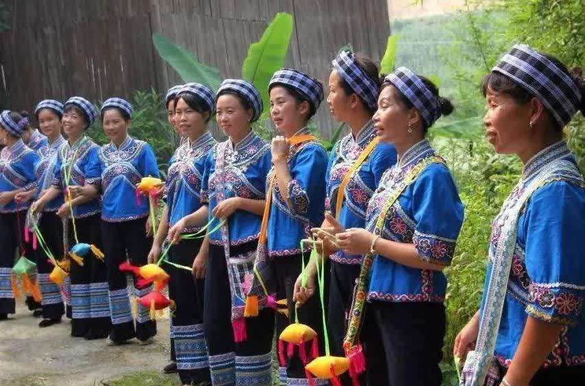 民族常识 布依族服饰_【快资讯】