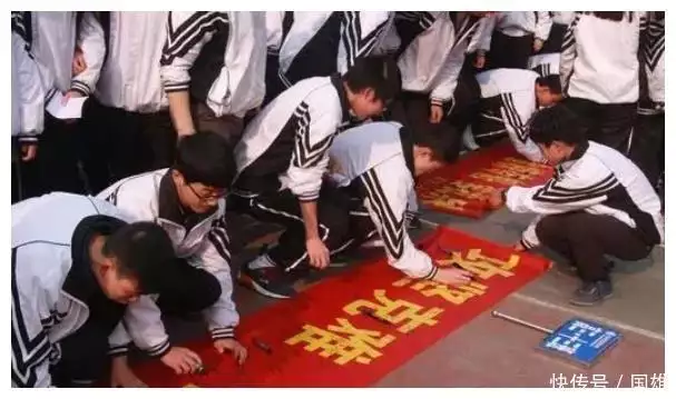 欲哭无泪,山东三名580分考生报名民办三本,院校更名或误导考生魔音之战:古希腊战争中的音乐战略是如何进行的? 欲哭无泪,山东三名580分考生报名民办三本,院校更名或误导考生魔音之战:古希腊战争中的音乐战略是如何进行的?