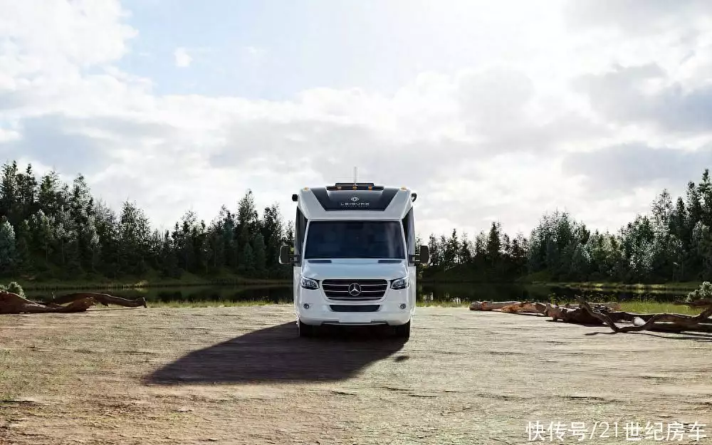 高端、创新房车力作！Leisure Travel Vans推出新款Unity FX徐帆用6年熬走了冯小刚前妻，如今张娣的模样，让徐帆羡慕不已
