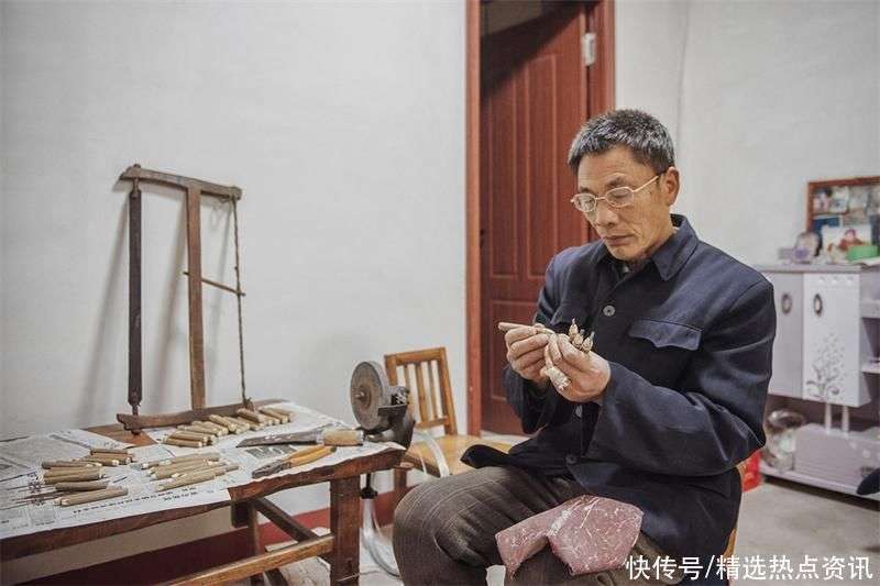 山东日照:非遗“莒县过门笺” 一剪一刻年味浓_【快资讯】