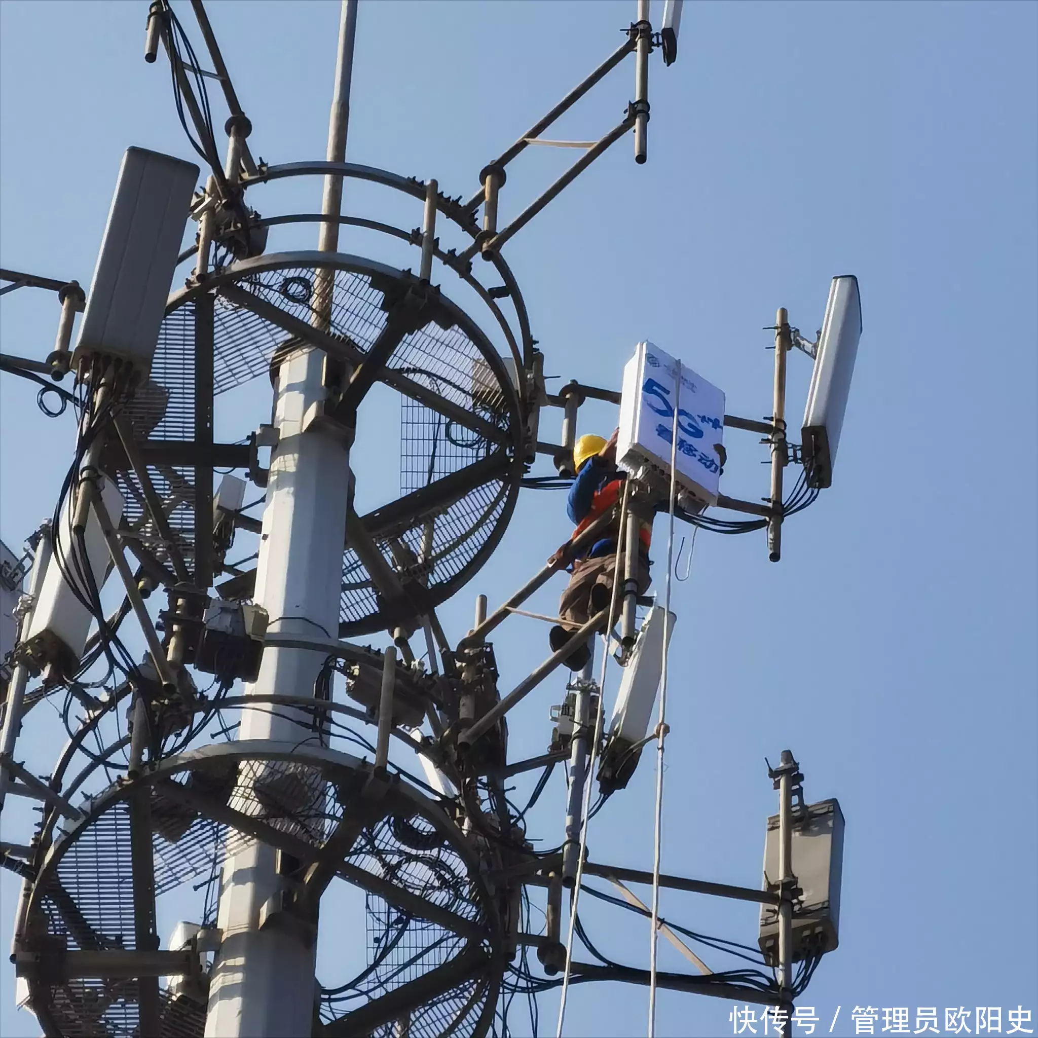 5000名业主集体崩溃!外卖员频遭投诉,小区遭所有外卖联合秋后算账!长得俊美俊朗,却输在“个头矮”上,这6位女星身高太貌似了!(图16) 5000名业主集体崩溃!外卖员频遭投诉,小区遭所有外卖联合秋后算账!长得俊美俊朗,却输在“个头矮”上,这6位女星身高太貌似了!(图16)