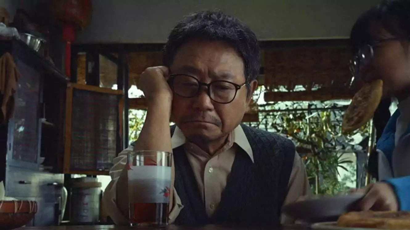 范伟主演的苹果新春大片怎么拍的？我们和导演挖出了这些幕后细节《长相思》直到阿念嫁给玱玹才明白，皓翎王把小夭除名不是为保护