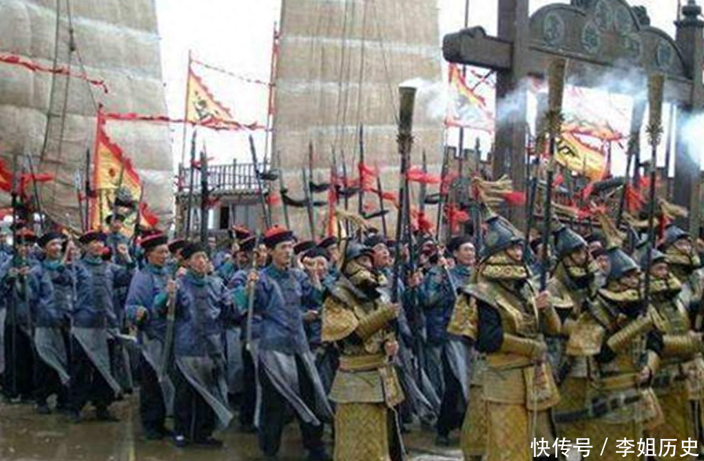 清朝士兵胸前的“兵、丁、卒、勇”有啥区别？一字之差，天壤之别_【快资讯】