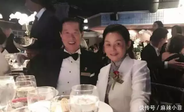 发妻去世16个月,80岁华人神探李昌钰,再娶62岁扬州女富商不会自污的战神白起,终究死于王权和将权的争斗之中 发妻去世16个月,80岁华人神探李昌钰,再娶62岁扬州女富商不会自污的战神白起,终究死于王权和将权的争斗之中
