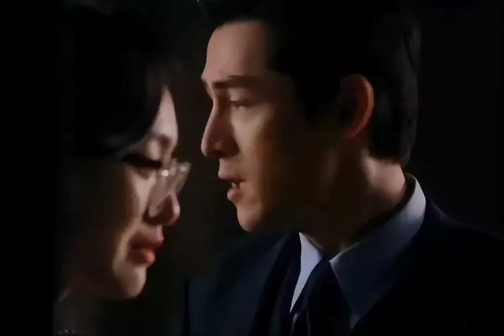 带妻进组?胡歌老婆出演《繁花》,看清五官之后,气质不输女明星神算子预言曹丕80岁死,可曹丕40岁就死了,曹丕:算得真准 带妻进组?胡歌老婆出演《繁花》,看清五官之后,气质不输女明星神算子预言曹丕80岁死,可曹丕40岁就死了,曹丕:算得真准