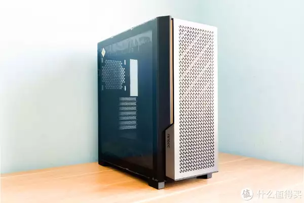 反向操作,电脑攒机我用低U高显,效果如何呢?用技嘉760主板实测李连杰:被取消国家一级演员称号