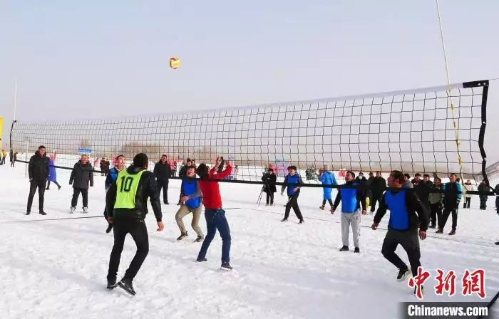 新疆巴楚县开启“冰雪旅游季” 让更多群众体验冰雪乐趣