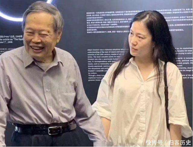 杨振宁回国后年薪有多高？看到清华开出的金额，你才知道他多伟大【快资讯】 