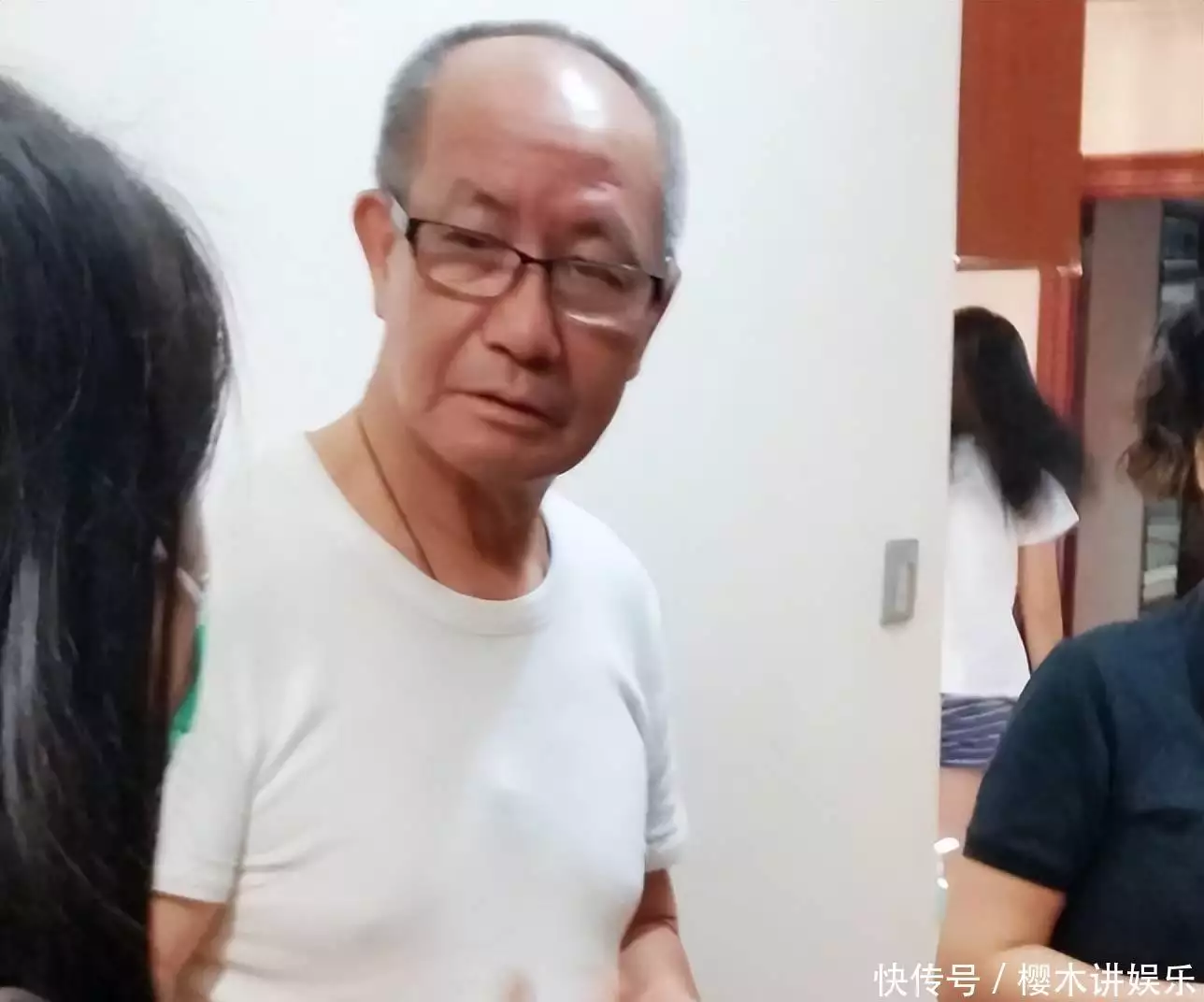 著名演员陈狄克猝死离世,是邵氏龙虎武师,效力TVB长达45年武则天临死前,为何又将皇位还给李家?原因有三,最后一点很无奈 著名演员陈狄克猝死离世,是邵氏龙虎武师,效力TVB长达45年武则天临死前,为何又将皇位还给李家?原因有三,最后一点很无奈