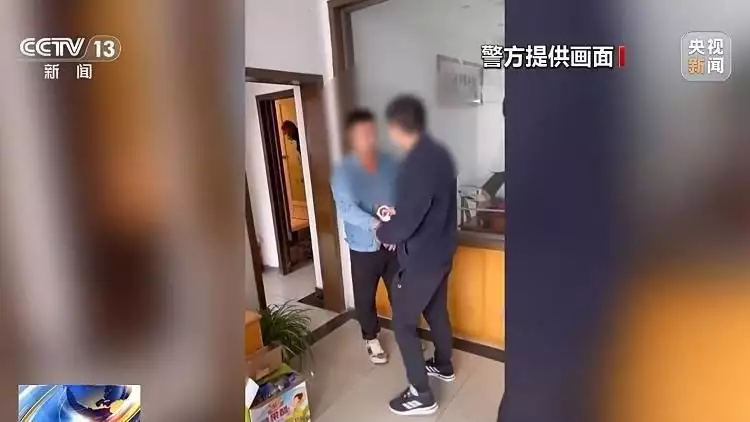 雅雷就能赚钱?小心掉入诈欺圈套甄子丹大哥的卸任生活有多爽?各种小车随便开,赠与还有不少的存款(图7) 雅雷就能赚钱?小心掉入诈欺圈套甄子丹大哥的卸任生活有多爽?各种小车随便开,赠与还有不少的存款(图7)