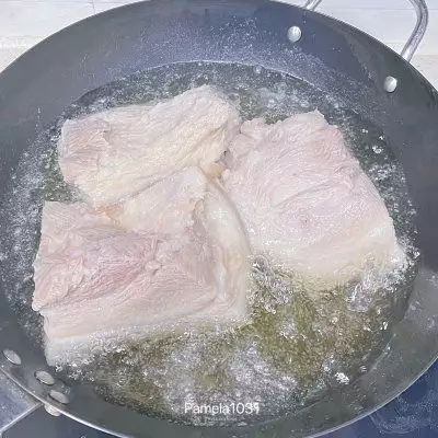 梅菜扣肉的家常做法（梅菜扣肉的家常做法 正宗腐乳怎么做才好吃） 第10张