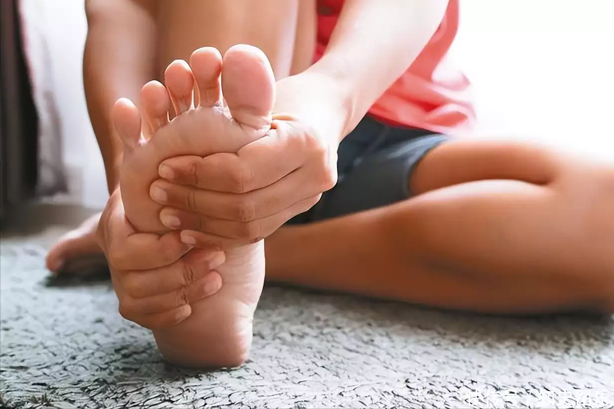 孩子经常喊腿疼,家长们千万不要疏忽大意!或是白血病找上门来!刘邦单方面撕毁协议追杀项羽,却被揍得鼻青脸肿 孩子经常喊腿疼,家长们千万不要疏忽大意!或是白血病找上门来!刘邦单方面撕毁协议追杀项羽,却被揍得鼻青脸肿