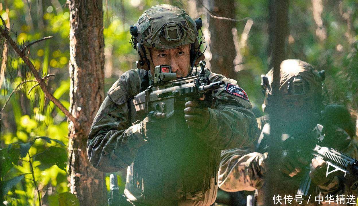 赵锐勇总编导《特种兵王之原子核爆》今日上线爱奇艺 于震热血除黑