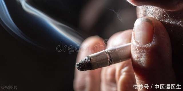 一天最少15次，43岁大哥查出癌症晚期，老婆痛哭：怎么劝都劝不住