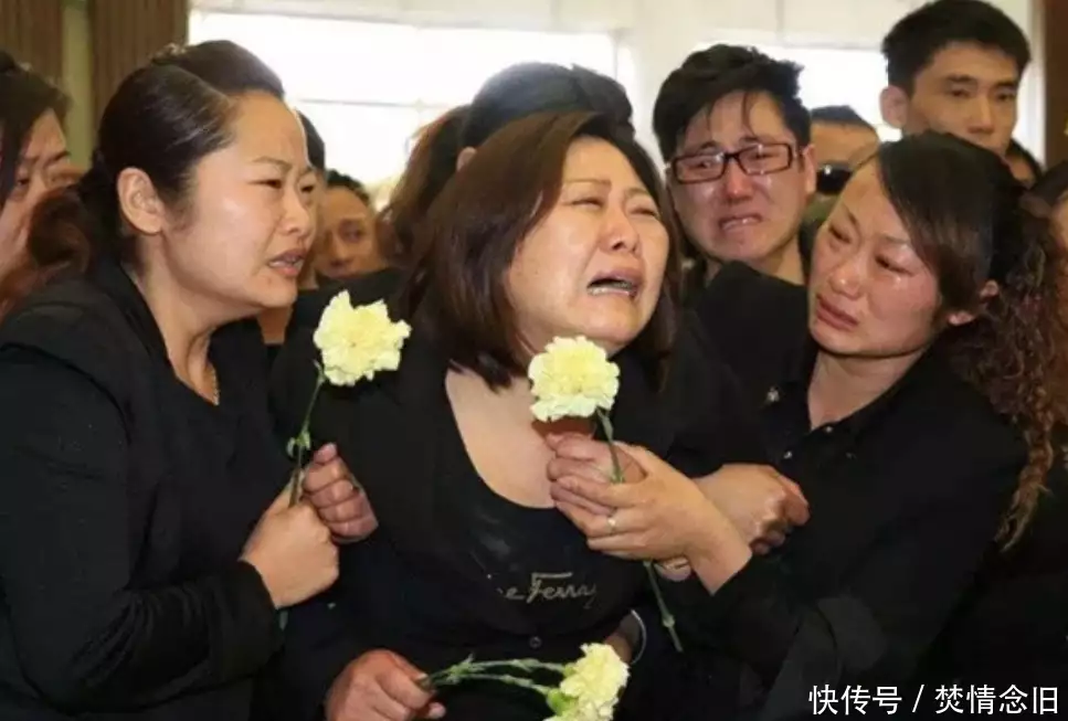 多少钱可以在成都助孕（2014年，上海一消防员坠楼牺牲，42岁母亲试管5次，4年后迎来一女曝都美竹被迪拜富豪包养，和闺蜜住上亿别墅，拍大尺寸照片）
