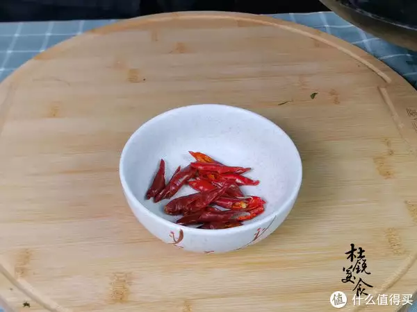 茼蒿怎么做好吃（豆腐茼蒿怎么做好吃） 第6张