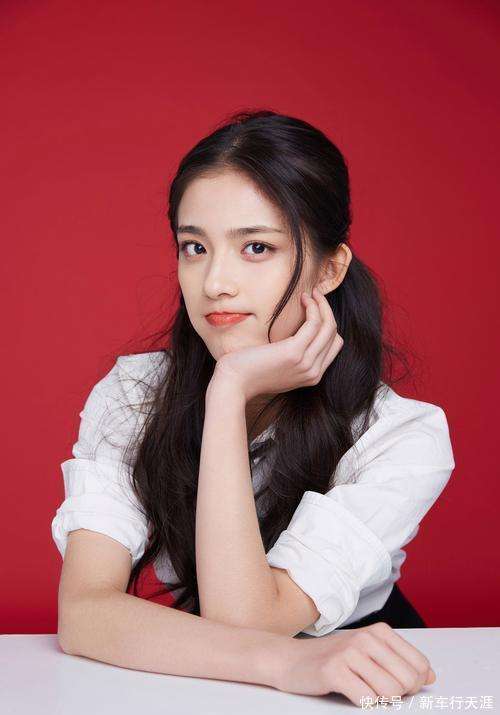 23岁女星钟丽丽官宣分手!与夏之光一别两宽,恋情曾惨遭粉丝反对_【快资讯】