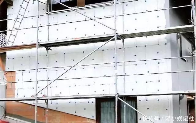 新的建筑技术!建筑外墙保温节能,如何创造更舒适的温度和环境?周末新选择:青菜火腿炒面,弹牙嫩滑满足你的味蕾!