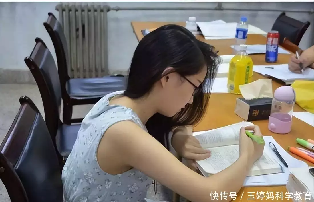 “三本不算本,专升本不要”,央企公布招聘标准,网友却表示支持战争年代,人民军队为何从没出现将领拥兵自重、军阀割据的现象? “三本不算本,专升本不要”,央企公布招聘标准,网友却表示支持战争年代,人民军队为何从没出现将领拥兵自重、军阀割据的现象?