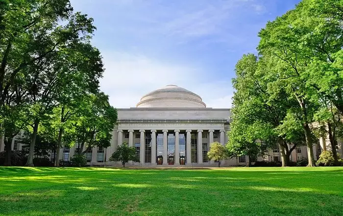 麻省理工大学在哪_美国麻省大学陈珊珊_美国麻省大学 排名