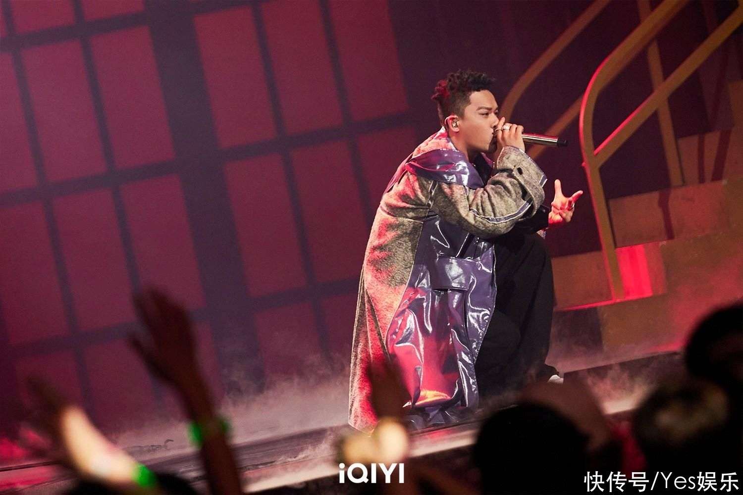 《中国新说唱巅峰对决》Mc hotdog热狗带队退赛？GAI周延「这样一点都不hip-hop」_【快资讯】