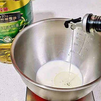 奇亚籽奶油蛋糕卷女人身上有这三个特征,是命苦的征兆,余生多半悲凉,及早避免