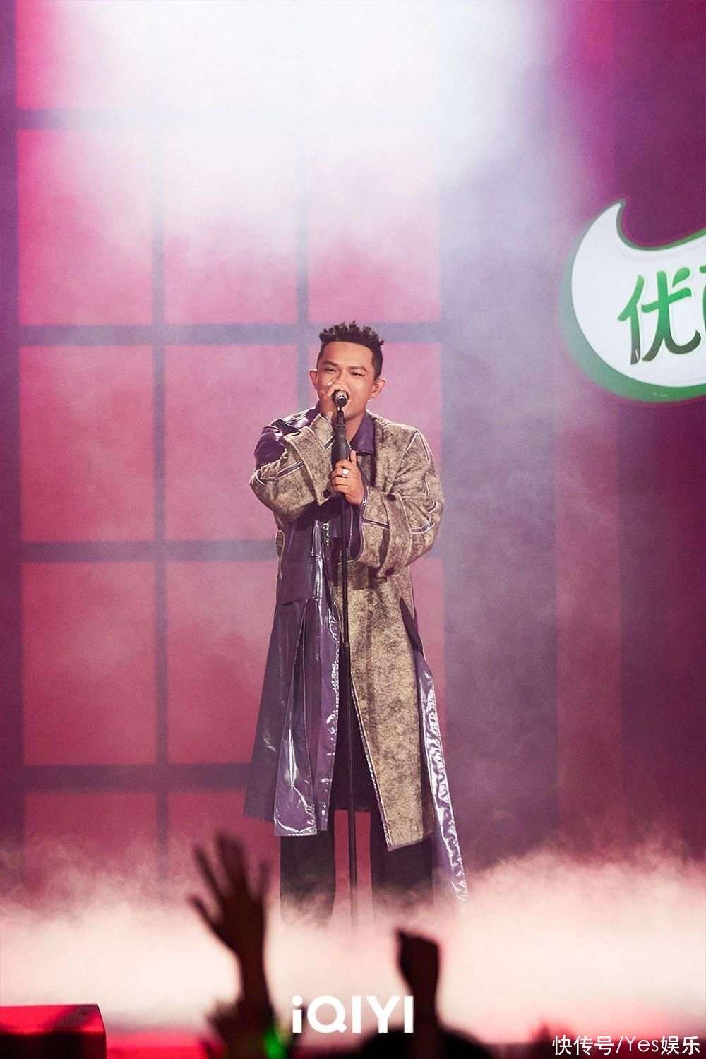 《中国新说唱巅峰对决》Mc hotdog热狗带队退赛？GAI周延「这样一点都不hip-hop」_【快资讯】
