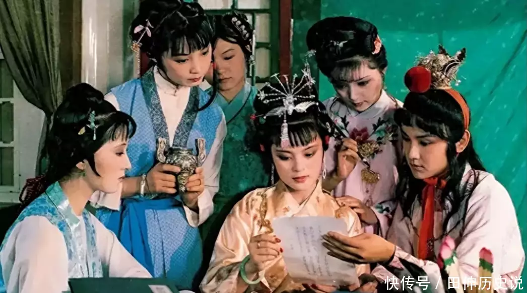 红楼梦写得很好，为何在清朝却是禁书？专家：你看看林黛玉是谁？播报文章语音播报文章，释放双眼