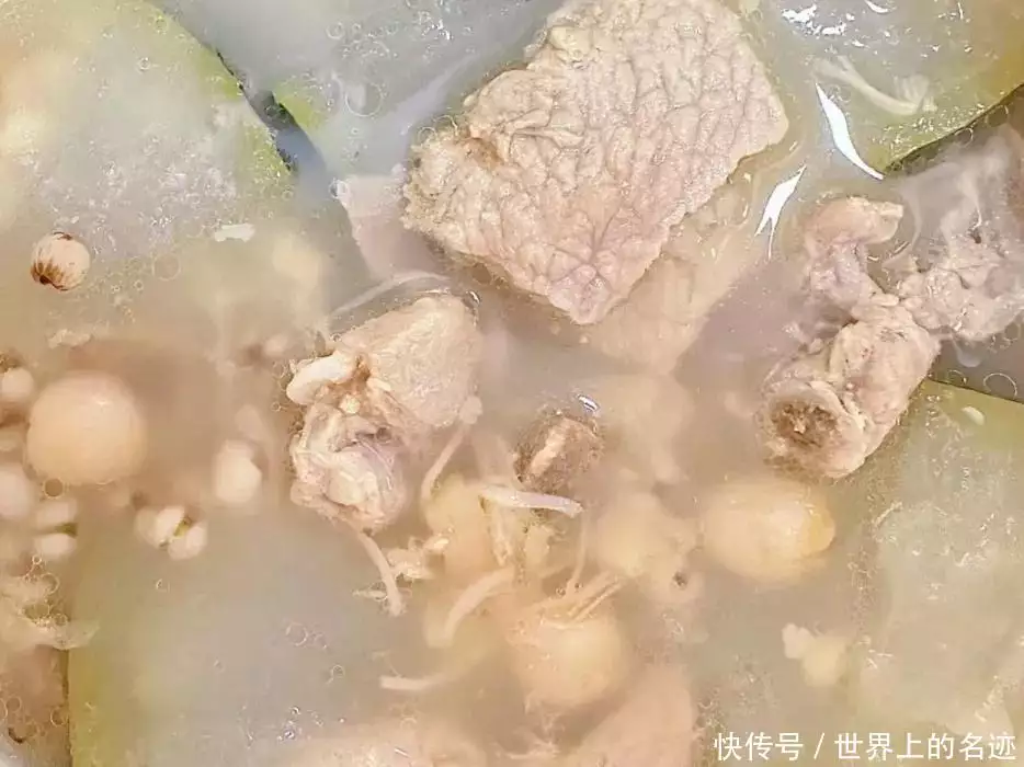 夏天吃瓜，身体顶呱呱，八种瓜类美食别错过，补水润燥健康过夏天蔡徐坤塌房后旧料新翻：油腻、耍大牌，这份“落井下石”不可避免