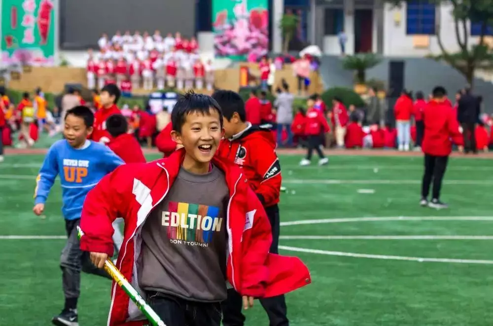 中小学生连上厕所的时间都快没了（中小学生上网时间问卷调查） 第2张