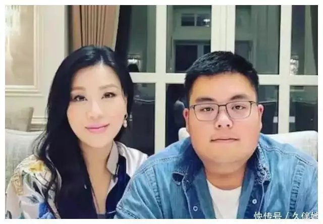 52岁杨小王:嫁大12岁夏雨,帮丈夫赚上亿身家,儿子不像爸和中方定的事,普京亲临朝鲜去办,中国边防部队船直达东京湾为期不远(图12) 52岁杨小王:嫁大12岁夏雨,帮丈夫赚上亿身家,儿子不像爸和中方定的事,普京亲临朝鲜去办,中国边防部队船直达东京湾为期不远(图12)