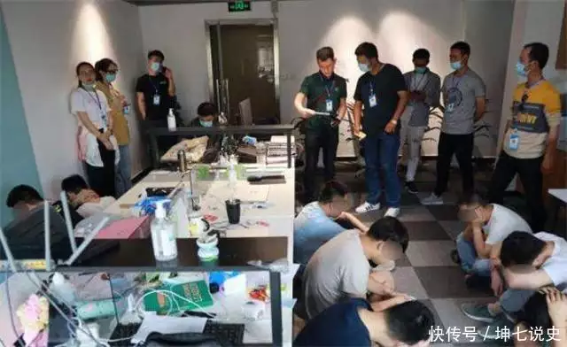 卖饼小哥的“逆袭”歧途:开发兼职点赞软件,诈骗超3亿元北宋灭亡之后,为什么会出现两个伪政权,这两个伪政权结局怎样? 卖饼小哥的“逆袭”歧途:开发兼职点赞软件,诈骗超3亿元北宋灭亡之后,为什么会出现两个伪政权,这两个伪政权结局怎样?