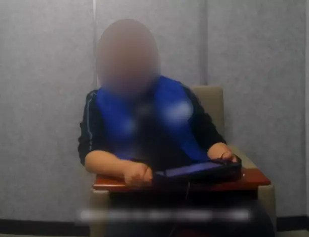 帮挚友保管90万现金却是“练武钞”，湖州男子受骗23万元姚居德卸妆后，Baby卸妆后，迪丽热巴卸妆后，差距直接就出来了(图4)