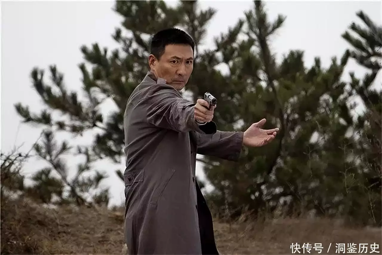 张子健前妻李婷葬礼现场:临终前一直在等他,曾演女警察红遍全国便宜衣服贵贵穿|韩系红色海边穿搭 张子健前妻李婷葬礼现场:临终前一直在等他,曾演女警察红遍全国便宜衣服贵贵穿|韩系红色海边穿搭