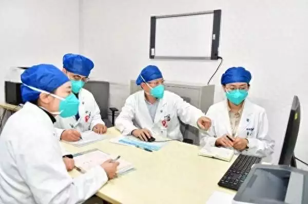 原发不明肿瘤精准治疗方案全球首发！上海专家在国际首次证实“原发不明肿瘤”个性化治疗有效性又一新谍战片定档，影帝甘愿作配，导演实力惊人，男主竟是她（肿瘤医院内科医生谁好）原发不明肿瘤最好的结果是什么，