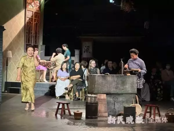 找找有没有你的校长?首届上海市中小学校长话剧团复刻《上海屋檐下》演员陈德容:长得美却花期短,50岁无儿无女,她后悔了吗? 找找有没有你的校长?首届上海市中小学校长话剧团复刻《上海屋檐下》演员陈德容:长得美却花期短,50岁无儿无女,她后悔了吗?