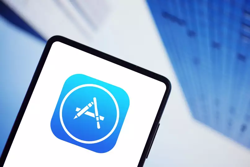 透视苹果Q3:iPhone卖不动、AI被骂惨|DoNews财经切尔诺贝利地下的危机:熄灭多年的熔毁炉芯,为何会被复燃? 透视苹果Q3:iPhone卖不动、AI被骂惨|DoNews财经切尔诺贝利地下的危机:熄灭多年的熔毁炉芯,为何会被复燃?
