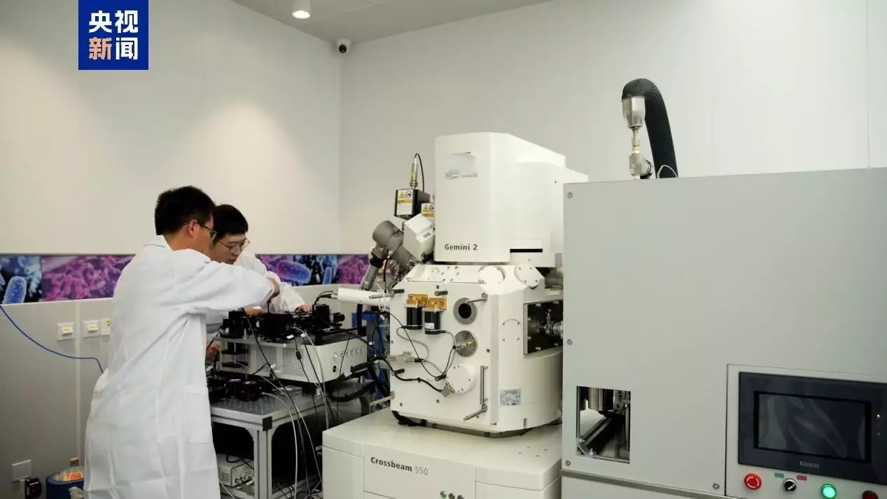 多模态跨尺度生物医学成像设施通过国家验收