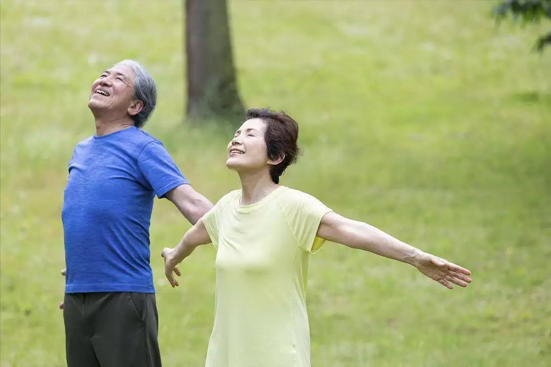 患了冠心病，寿命还有多久？医生揭秘健康生活之道播报文章