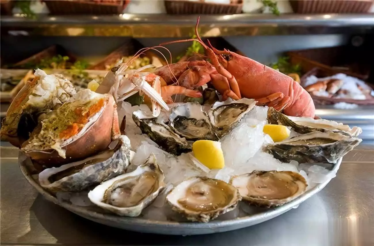 每天晚饭时喝1杯白酒，长期下来身体有何变化？建议都看看“他偷我的牛被踹死，凭啥让我赔偿34万？”法院判了？(图2)