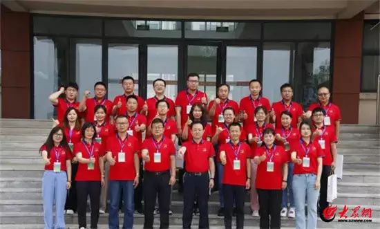 关于潍坊行知学校2024年复读招生的说明太平天国最开明王爷洪仁玕,天京沦陷时逃出生天,后在江西被擒杀 关于潍坊行知学校2024年复读招生的说明太平天国最开明王爷洪仁玕,天京沦陷时逃出生天,后在江西被擒杀