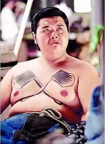 当年他身上只有9块钱，周星驰找他拍戏，拍了3个月却只给一万五上千年来，我们的步兵总打不过北方骑兵，为什么朱棣却例外？