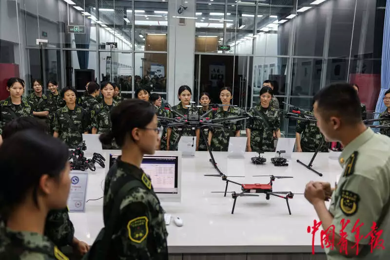 武警工程大学过肩摔教学_武警工程大学2026年录取分数线_武警工程大学擒敌技术