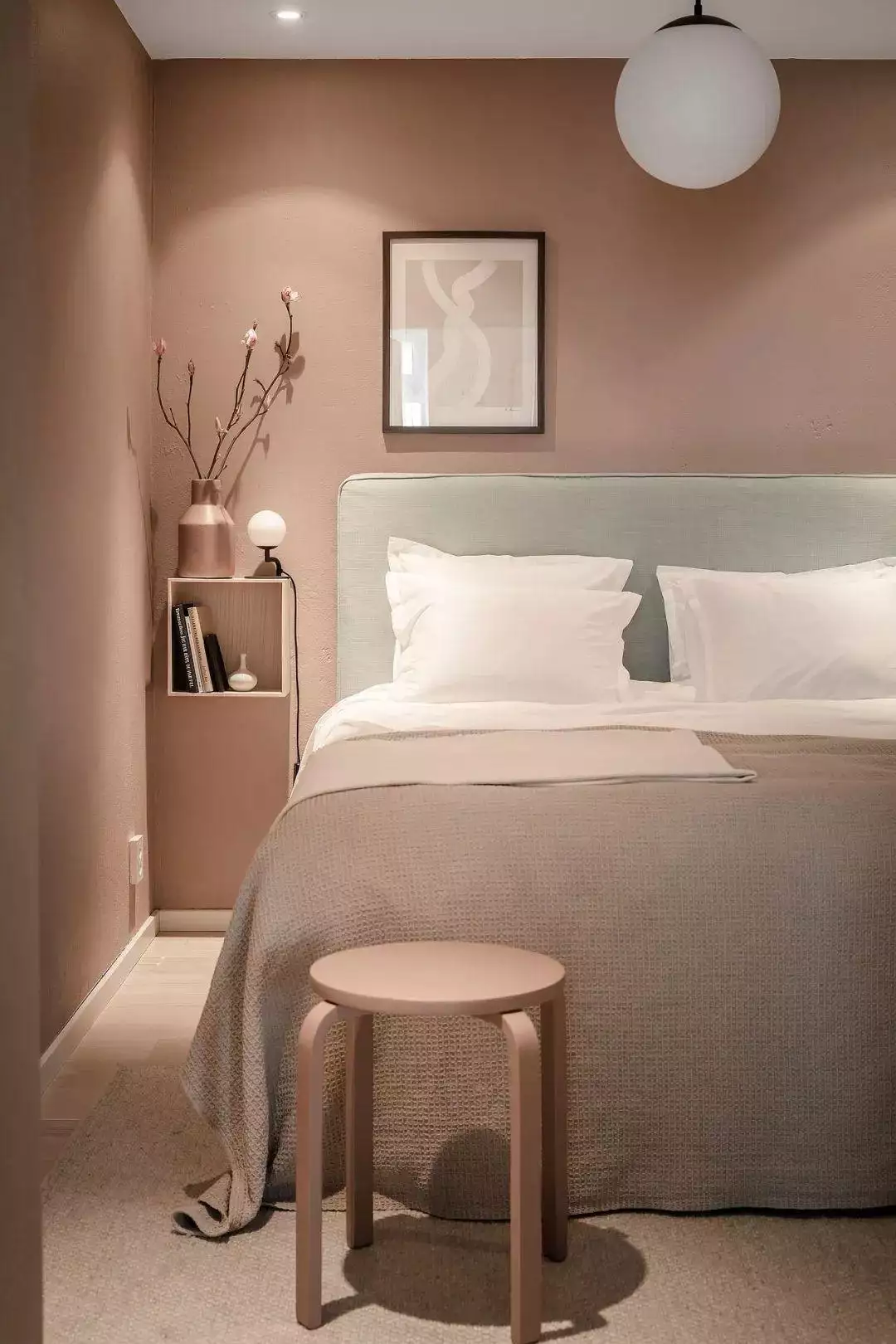 62㎡女子公寓,浅灰+轻柔石英雾粉,温柔不失坚毅!分手后的挽回思路