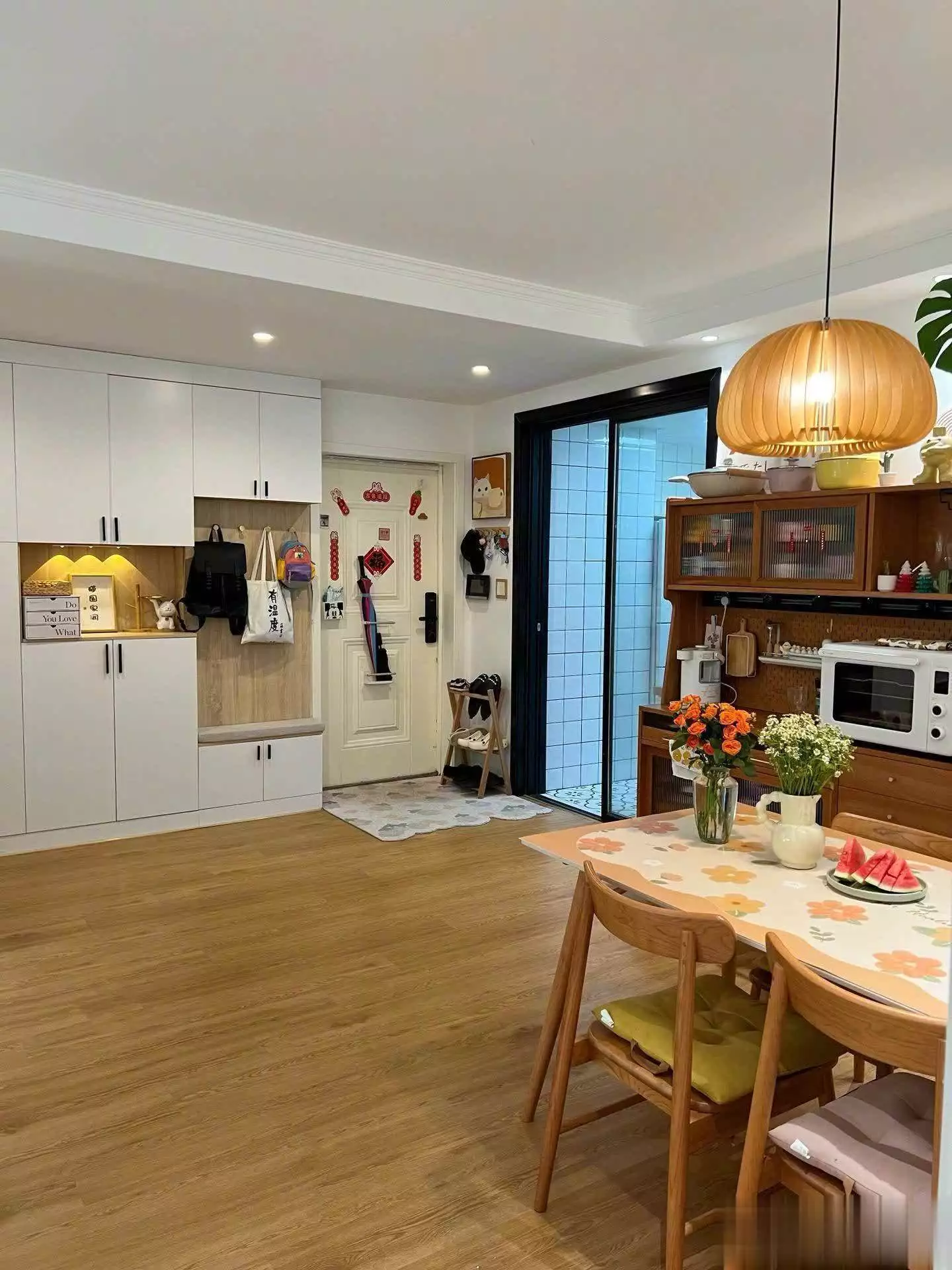 原木风格装修,让小户型焕发温馨魅力且永不过时揭秘海洋卫士珊瑚礁,维护生态多样性,其形成的最大功臣是小鱼?