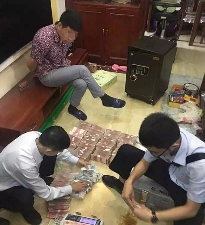 央视曝光！传销巨头内幕，涉案资金超100亿 ，坑害90万百姓血汗钱