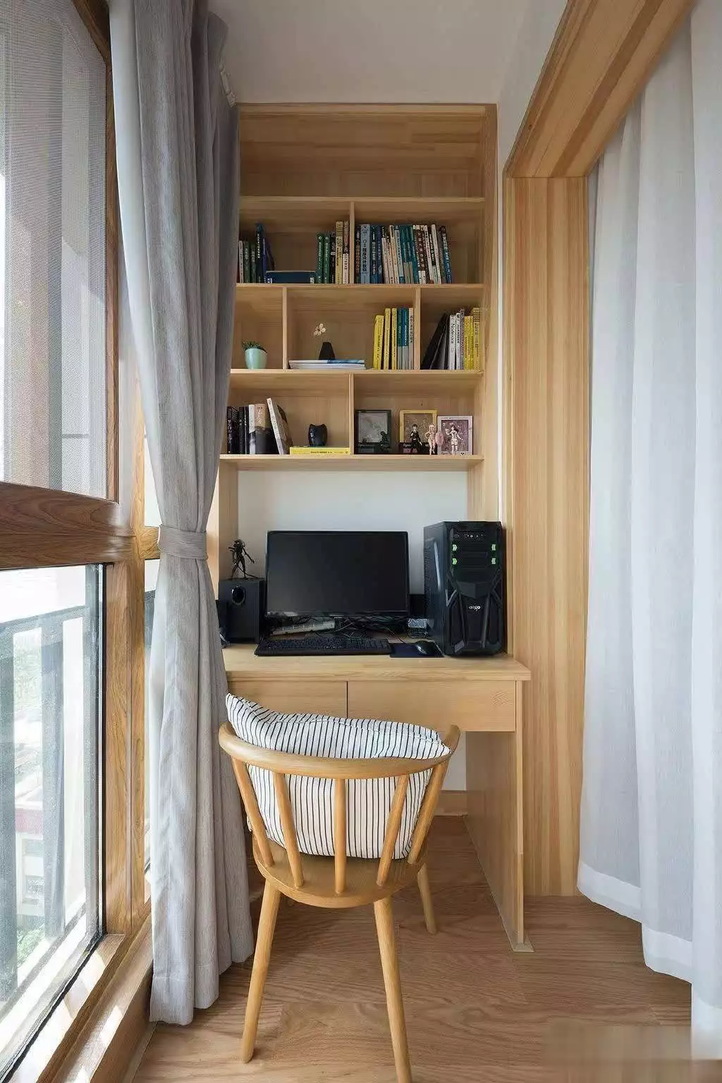 用12万营造89平日式原木风，享受温馨治愈的小窝浙大惊现"维权叔",男游客浙大食堂吃饭不分拣餐具,称浙大道德绑架