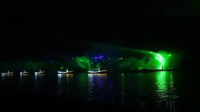 江西秋日必打卡TOP1:山间人生演出惊艳上演076建造速度惊人,非洲土豪立马找上中国,6艘军舰说买就买 江西秋日必打卡TOP1:山间人生演出惊艳上演076建造速度惊人,非洲土豪立马找上中国,6艘军舰说买就买