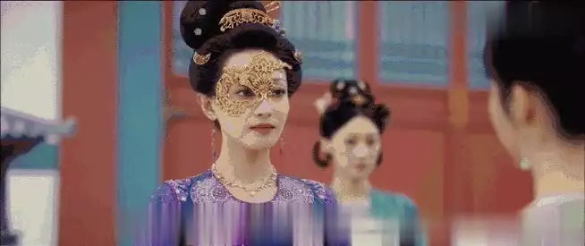 《蜀锦人家》:从80斤减重奇迹到《知否》惊艳,她的变身让人眼前一亮!韩红瘦40斤美到认不出,穿夹克配马丁靴,时髦得像变了个人 《蜀锦人家》:从80斤减重奇迹到《知否》惊艳,她的变身让人眼前一亮!韩红瘦40斤美到认不出,穿夹克配马丁靴,时髦得像变了个人