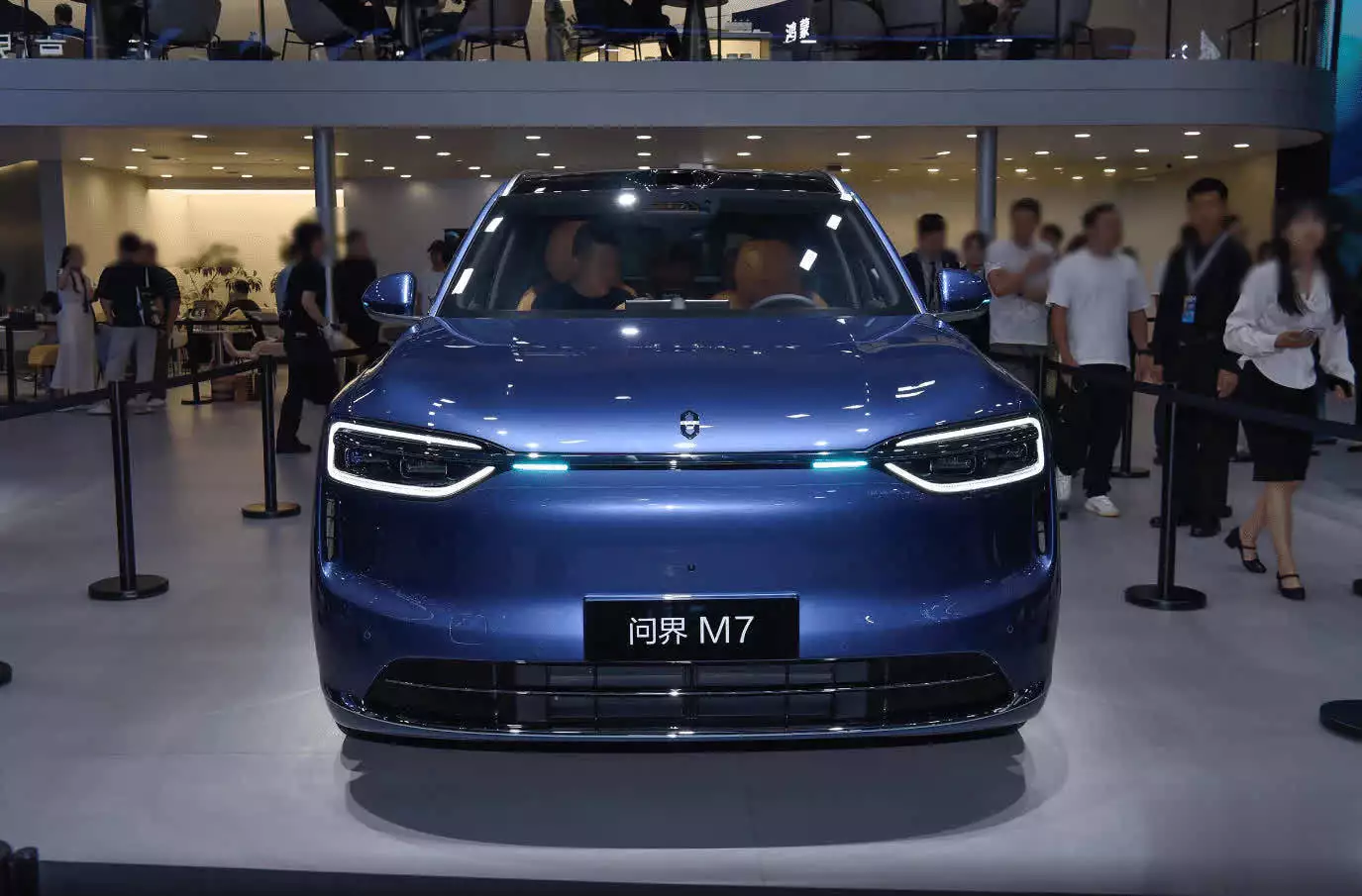 销量要爬坡？全新问界M7虽贵，提升却不止一点半点